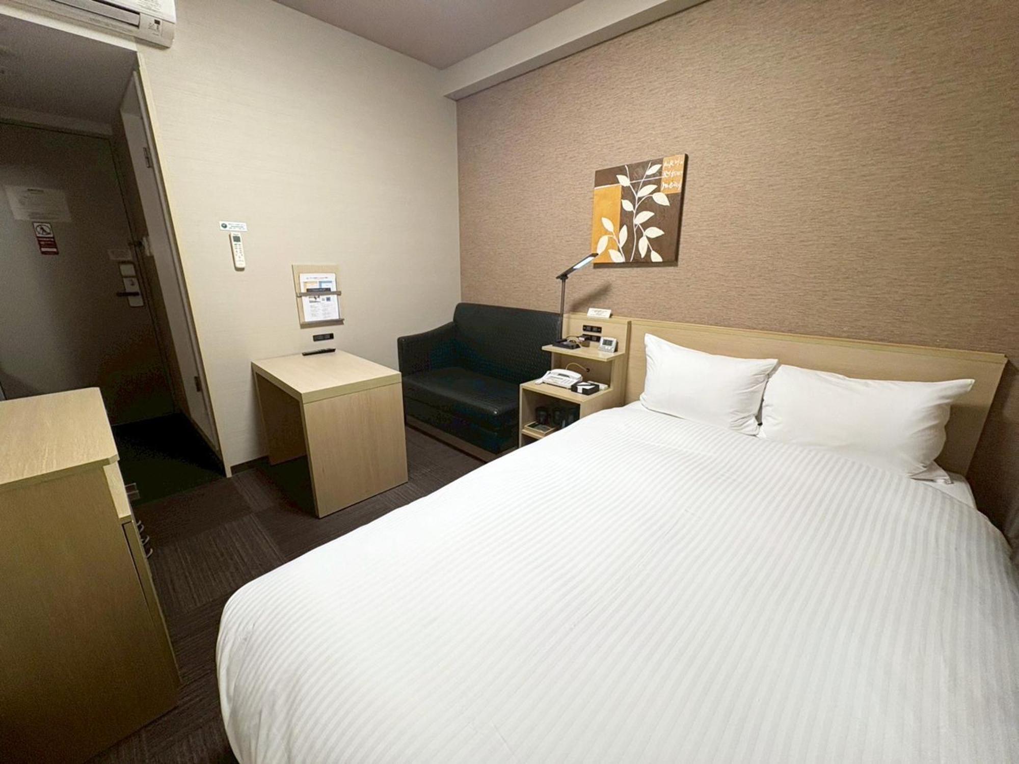 Hotel Route-Inn Higashihiroshima Saijo Ekimae Zewnętrze zdjęcie