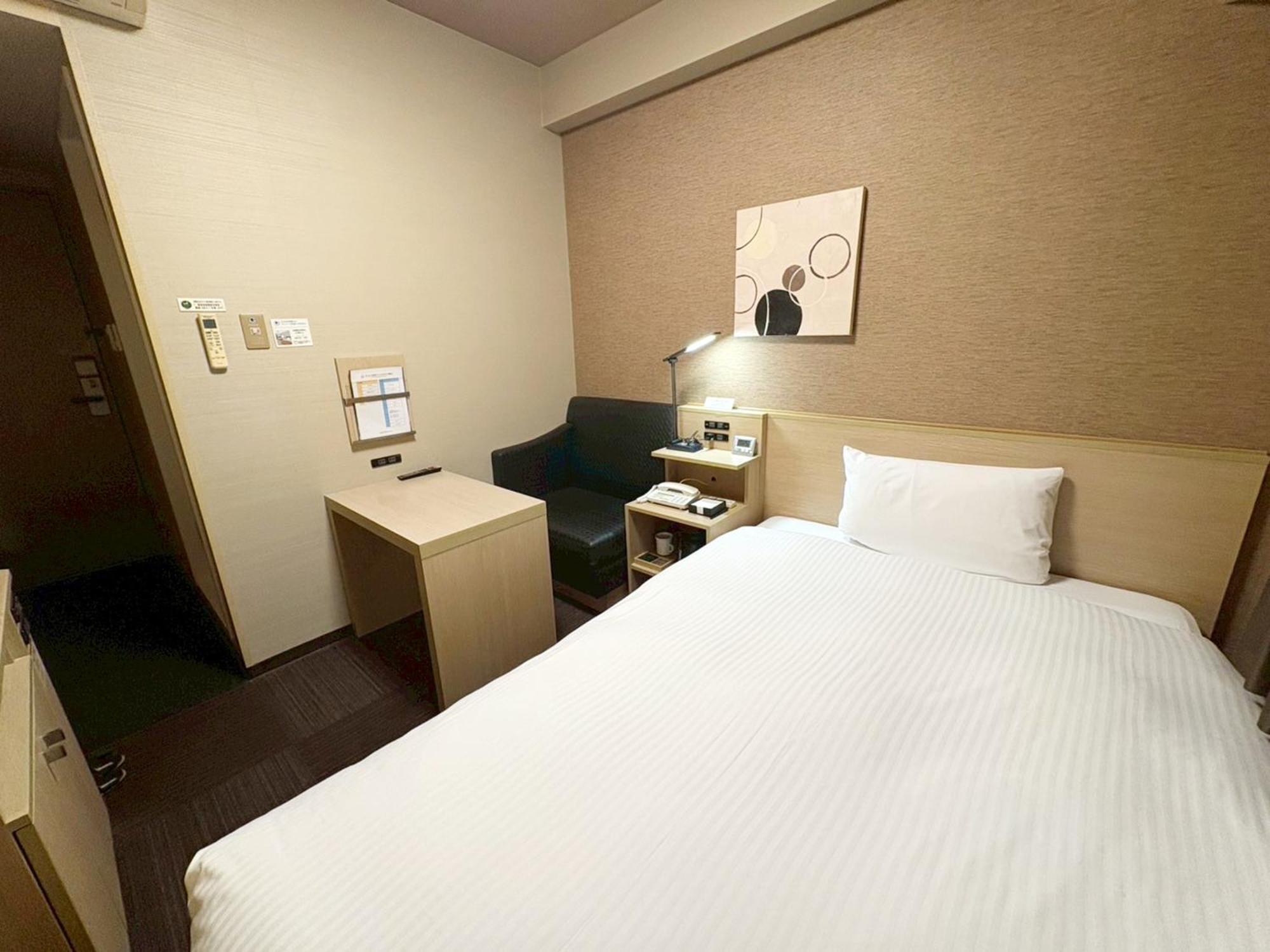 Hotel Route-Inn Higashihiroshima Saijo Ekimae Zewnętrze zdjęcie